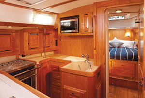 Tartan_4700_galley